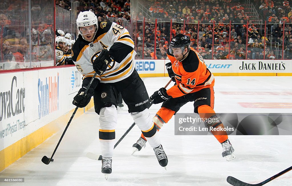 Boston Bruins v Philadelphia Flyers