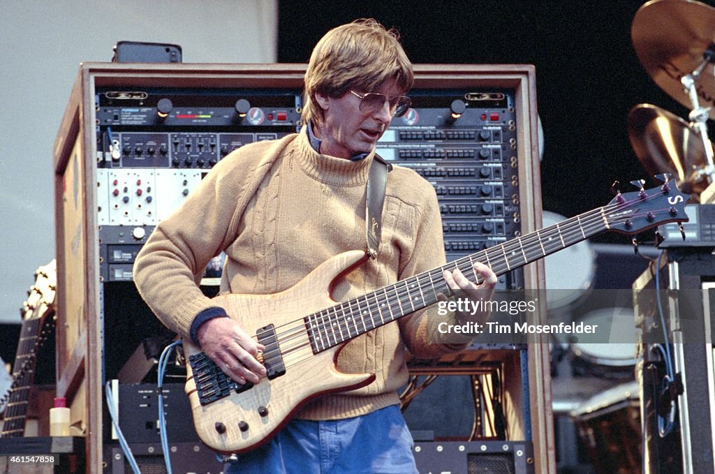 Grateful Dead in Concert 1991 - Mountain View CA