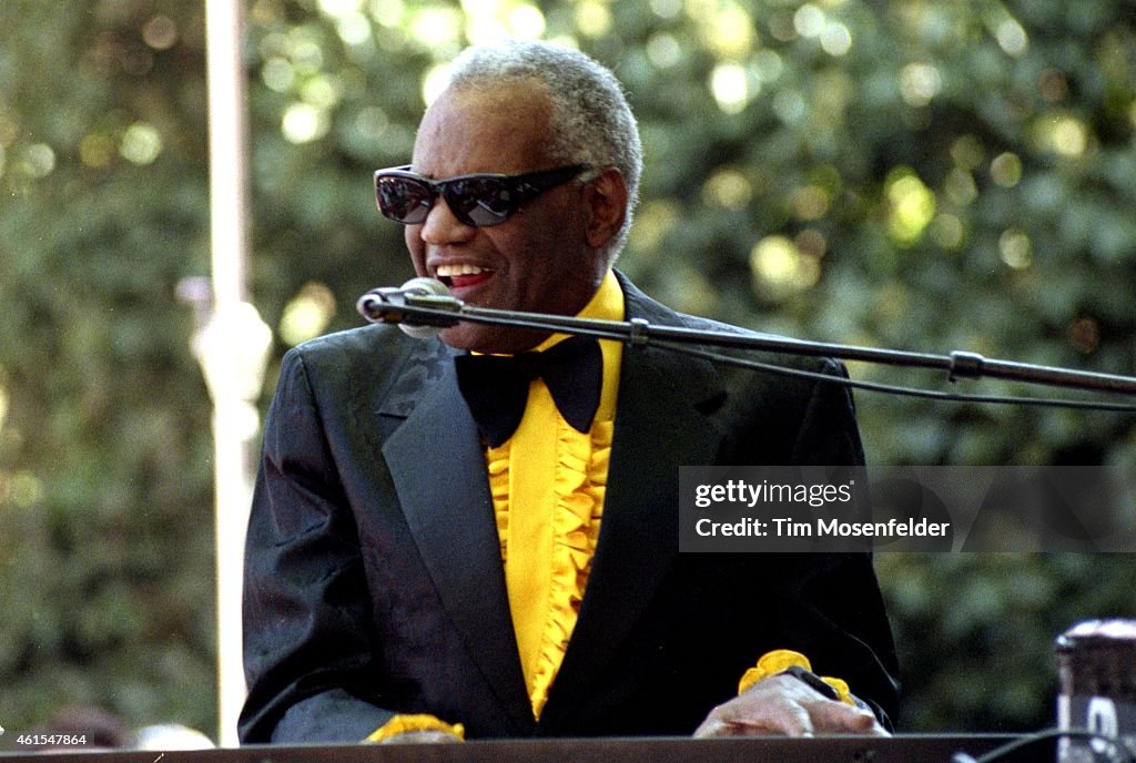 Ray Charles In Concert 1991 - Saratoga CA