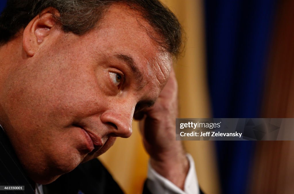 New Jersey Governor Chris Christie Holds News Conference To Address Traffic Scandal