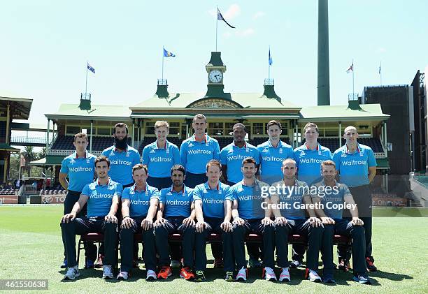 England team at the Sydney Cricket Ground on January 15, 2015 in Sydney, Australia.