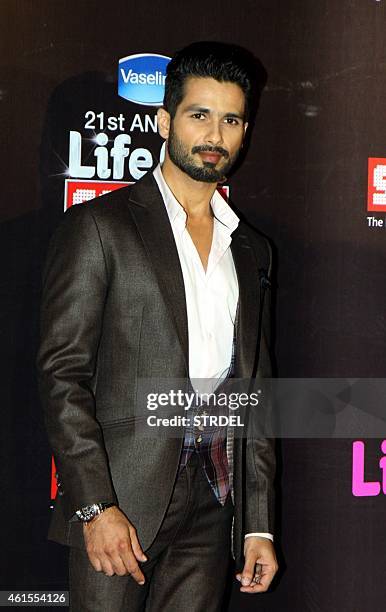 Indian Bollywood actor Shahid Kapoor attends the 'Life OK Screen Awards 2015' in Mumbai on January 14, 2015. AFP PHOTO/STR