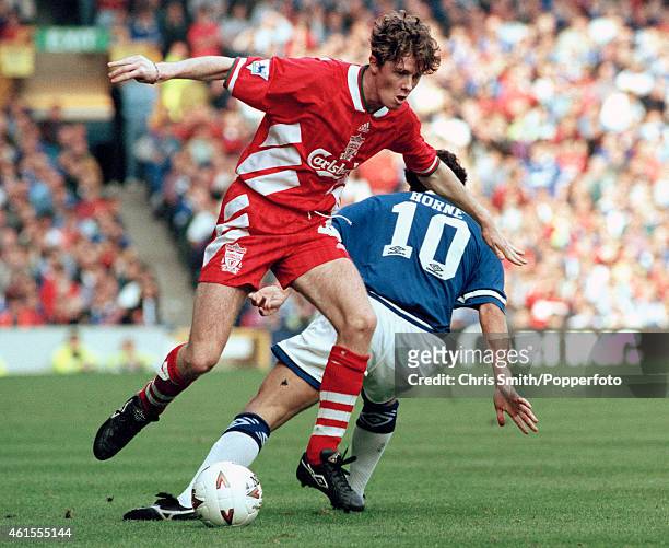 Steve McManaman of Liverpool evades Barry Horne of Everton during the FA Premier League match at Goodison Park in Liverpool, 18th September 1993....