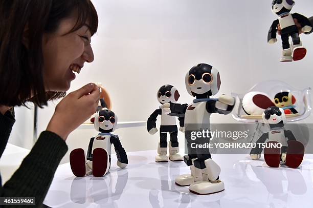 Self Robi 50 De Agostini Stock Photos, High-Res Pictures, and Images - Getty Images