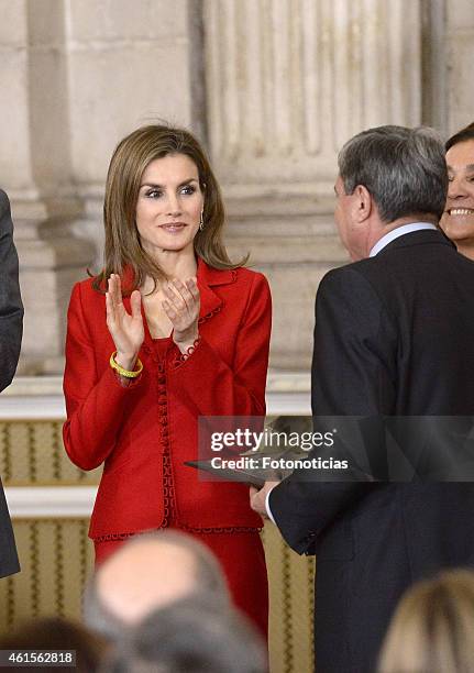 Queen Letizia of Spain attends the 2014 Investigation National Awards ceremony at The Royal Palace on January 15, 2015 in Madrid, Spain.