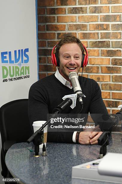 Ian Ziering and host Elvis Duran visit "The Elvis Duran Z100 Morning Show" at the Z100 Studio on January 15, 2015 in New York City.