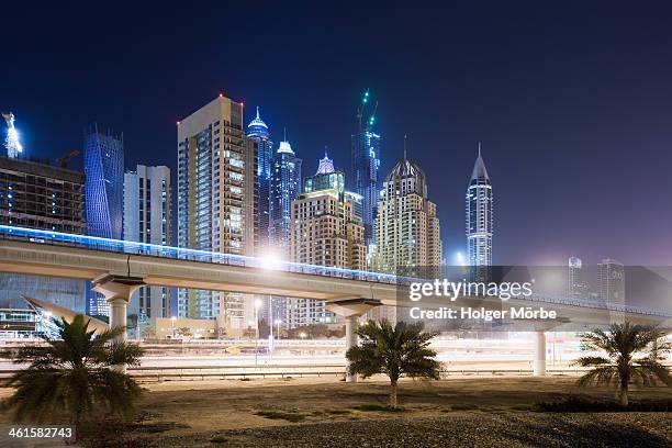 behind the road - dubai bridge stock pictures, royalty-free photos & images