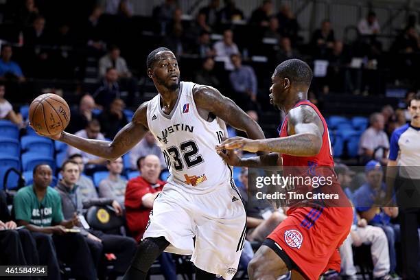 JaMychal Green of the Austin Spurs handles the ball against the Grand Rapids Drive during the NBA D-League Showcase game on January 15, 2015 at...