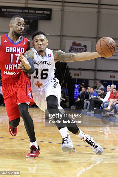 Orlando Johnson of the Austin Spurs dribbles the ball against the Grand Rapids Drive during the 2015 NBA D-League Showcase presented by SAMSUNG on...