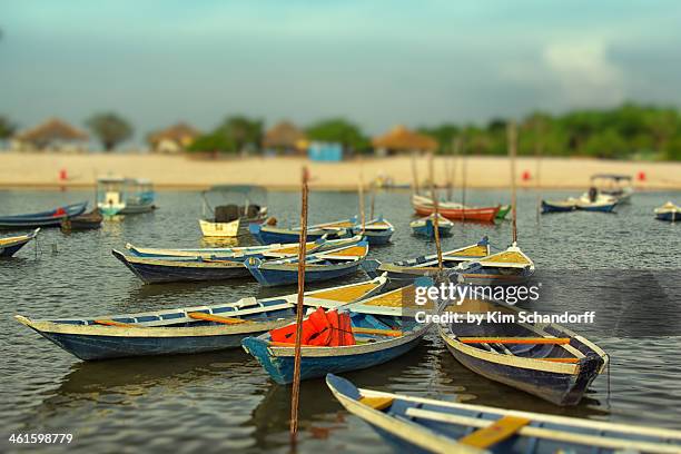 alter do chão boats - chão stock pictures, royalty-free photos & images