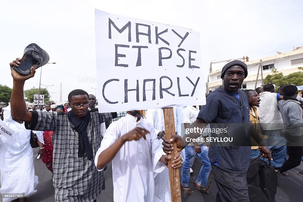 SENEGAL-FRANCE-ATTACKS-CHARLIE-HEBDO-DEMO