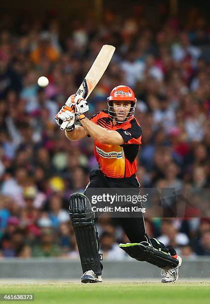 Simon Katich of the Scorchers plays an off side drive during the Big Bash League match between the Sydney Sixers and the Perth Scorchers at SCG on...