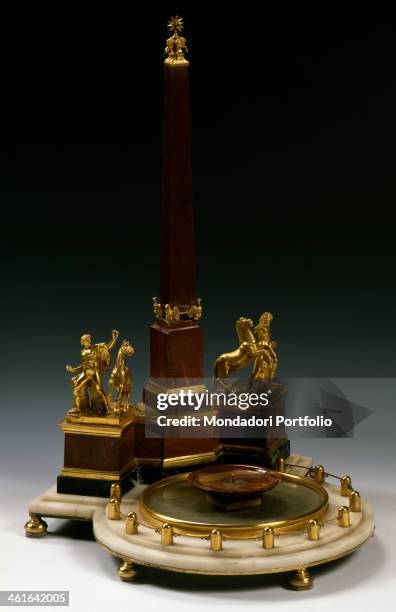 Roman Ink Pot Palace Of Florence Apartments Photos and Premium High Res Pictures ...