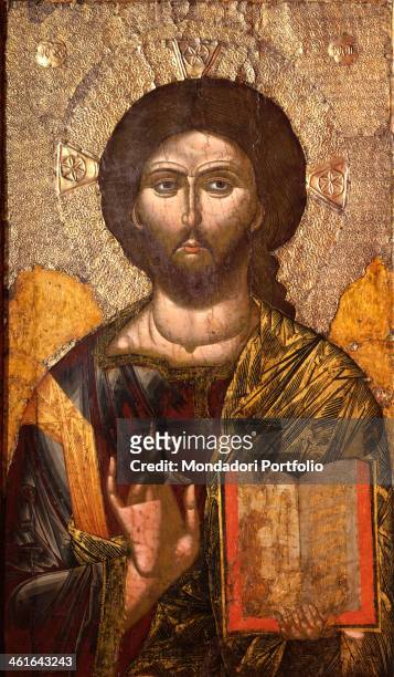 Cristo Pantocrator, attributed to Onufri Qiprioti, begin of the 17th Century, tempera on wood. Romania, Bucarest, National Museum of Romanian Art....