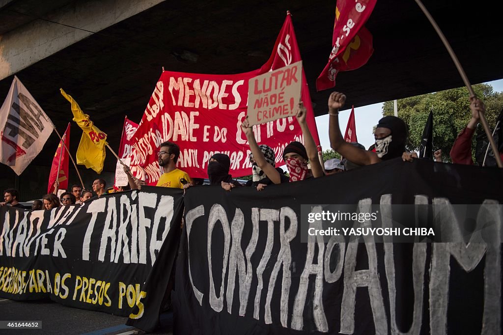 BRAZIL-TRANSPORT-STUDENTS-FARES-PROTEST
