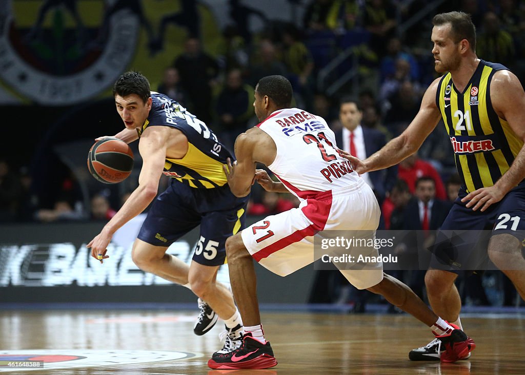 Fenerbahce Ulker v Olympiacos  - Turkish Airlines Euroleague