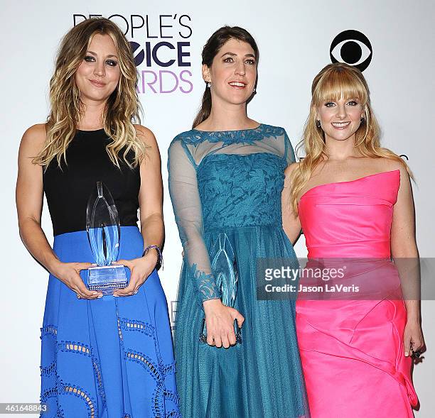 Actresses Kaley Cuoco, Mayim Bialik and Melissa Rauch pose in the press room at the 40th annual People's Choice Awards at Nokia Theatre L.A. Live on...