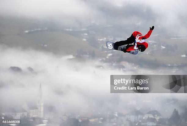 An athlet competes during Snowboard Slopestyle training for the FIS Freestyle Ski World Championships on January 17, 2015 in Kreischberg, Austria