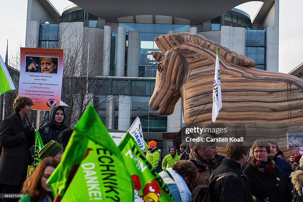 Farmers Protest TTIP and Industrial Agriculture