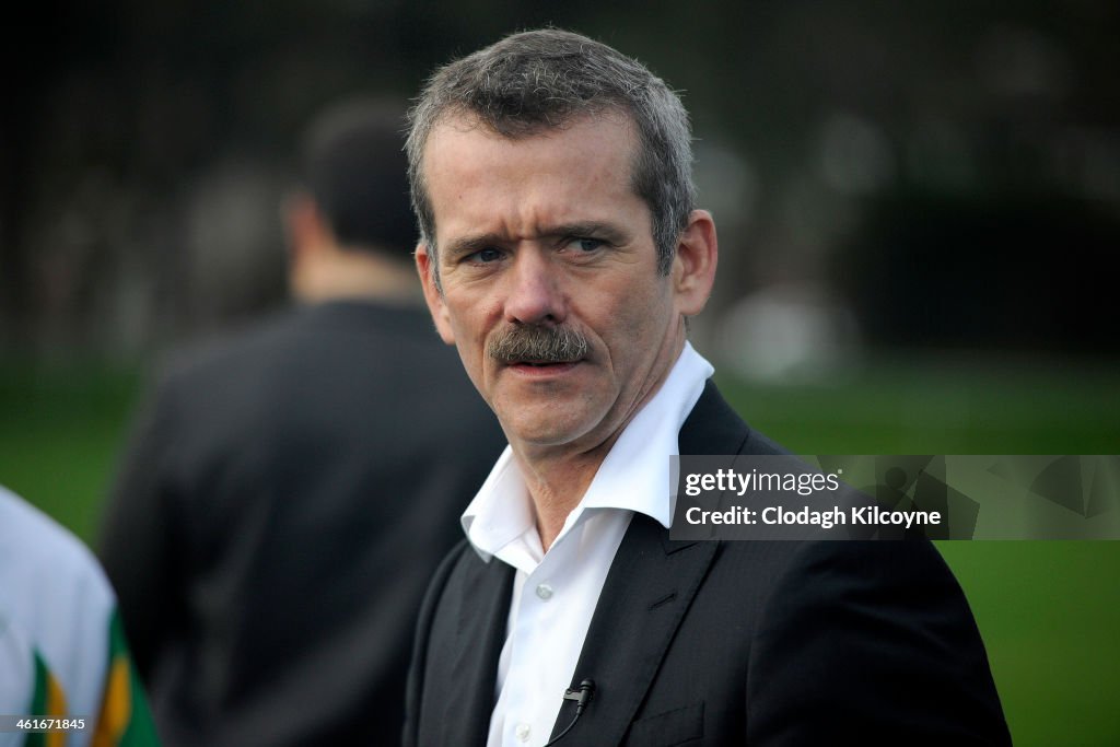 Astronaut Chris Hadfield Learns To Play Hurling