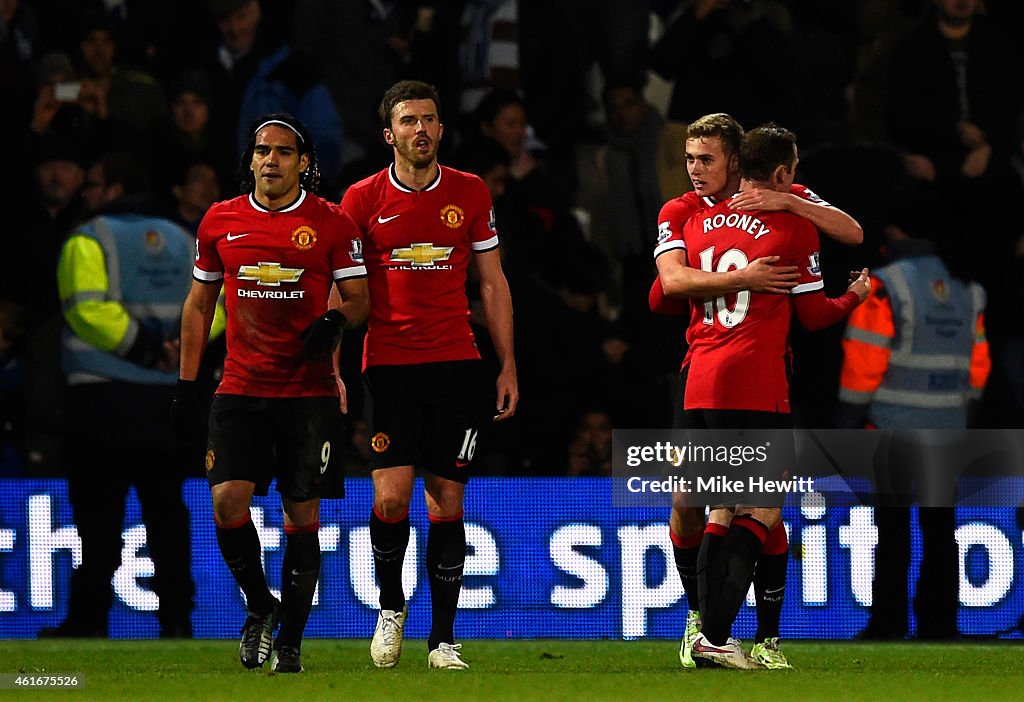 Queens Park Rangers v Manchester United - Premier League