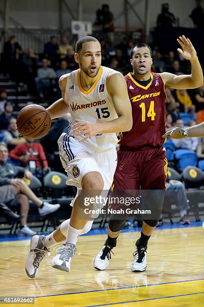 Mychel Thompson of the Santa Cruz Warriors drives to the hoop against the Canton Charge during the 2015 NBA D-League Showcase presented by Samsung at...