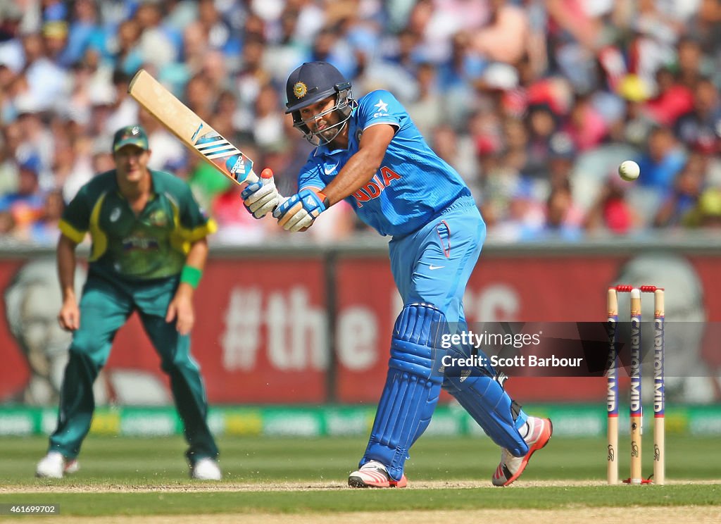 Australia v India: Carlton Mid ODI Tri Series - Game 2