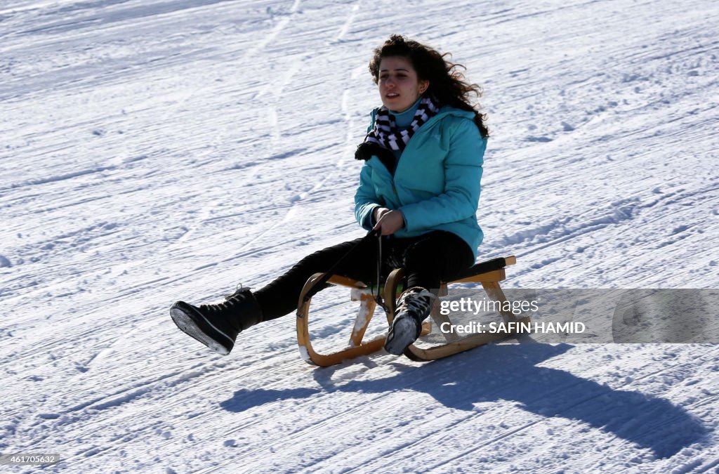 IRAQ-KURDISTAN-LEISURE-TOURISM-SNOW-RESORT-FEATURE