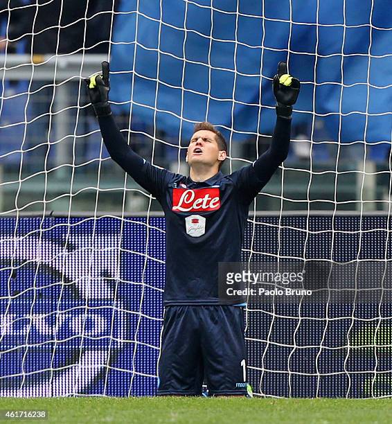 Napoli goalkeeper Cabral Barbosa Rafael celebrates the victory after the Serie A match between SS Lazio and SSC Napoli at Stadio Olimpico on January...