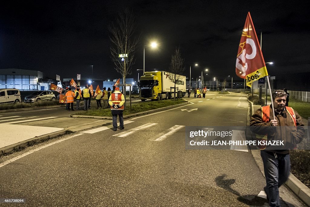 FRANCE-SOCIAL-TRANSPORT-STRIKE