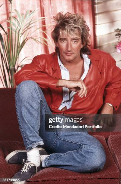 Portrait of British singer-songwriter Rod Stewart. Italy, 1988