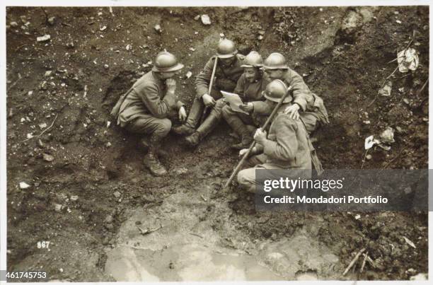 Soldiers¿ good mood. 1917. Gelatine process. Rome, Central Museum of the Risorgimento