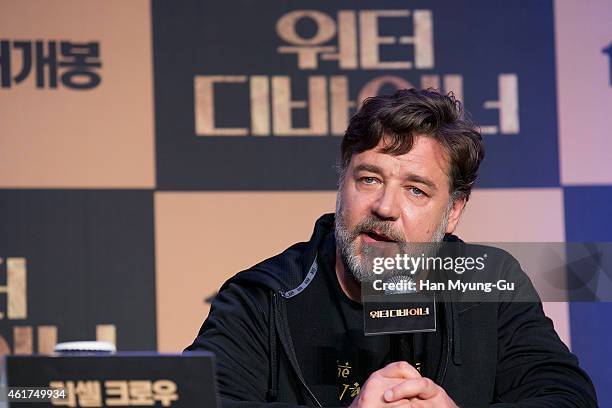 Actor and director Russell Crowe attends the press conference for 'The Water Diviner' at the Ritz Carlton Hotel on January 19, 2015 in Seoul, South...