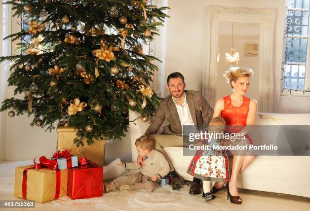 The showgirl Justine Mattera, her husband Fabrizio Cassata and their children Vincent and Vivienne Rose born on 22nd August 2007 and 27th October...