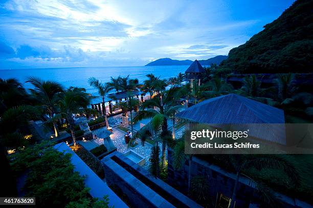 August 15: The Mandarin Oriental hotel resort lays on Dadonghai bay by the coast on August 15, 2010 in Sanya, Hainan province, China. Sanya is the...