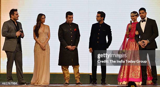 Arbaaz Khan,Malaika Arora Khan,Rajkumar Rao,Sonam Kapoor and Siddharth malhotra in Life ok screen awards 2015.