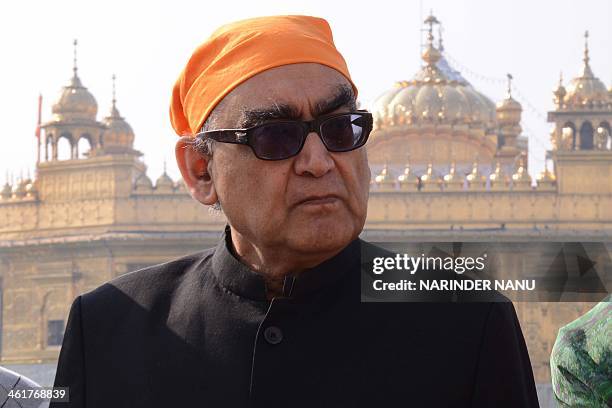 Indian Chairman of Press Council of India and formerly a Judge of the Supreme Court of India, Justice Markandey Katju pay his respects at the Sikh...