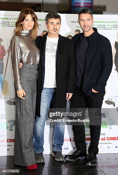 Actress Liz Solari, director Paolo Genovese and actor Raoul Bova attend the 'Sei mai stata sulla luna?' photocall at Cinema Adriano on January 19,...