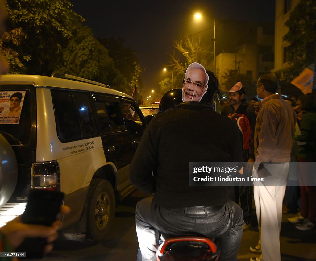 BJP Leader Kiran Bedi Takes Part In Party Roadshow
