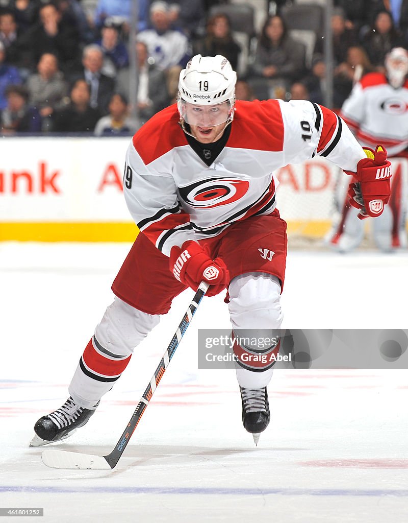 Carolina Hurricanes v Toronto Maple Leafs