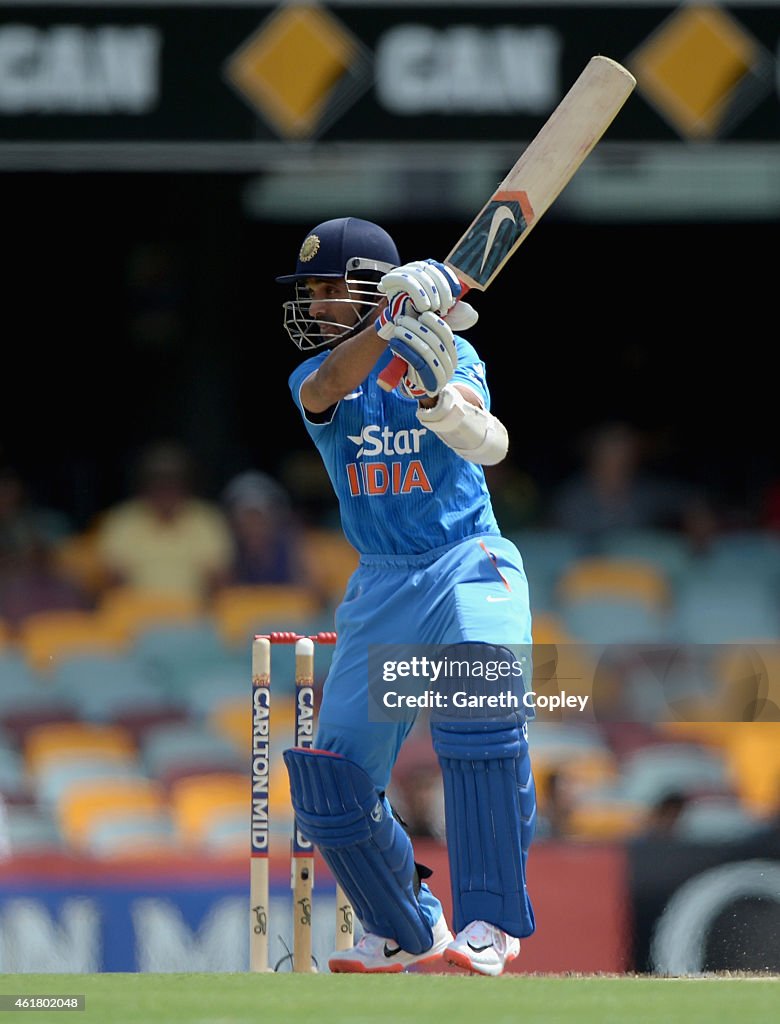 England v India: Carlton Mid ODI Tri Series - Game 3