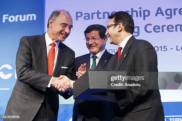 Ibrahim M. Turan, CEO of Borsa Istanbul presenting a gift to Xavier Rolet, CEO of London Stock Exchange Group after signing a business partnership at...