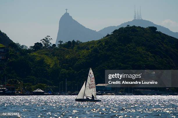 Isabel Swan and Renata Decnop sail on Sao Francisco beach for the Brazil Sail Cup 2014 on January 11, 2014 in Rio de Janeiro, Brazil.