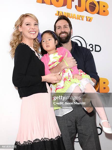 Actress Katherine Heigl, husband Josh Kelley and daughter Nancy 'Naleigh' Leigh attend the premiere of 'The Nut Job' at Regal Cinemas L.A. Live on...