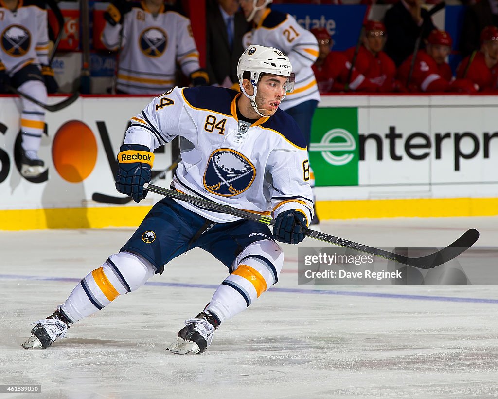 Buffalo Sabres v Detroit Red Wings