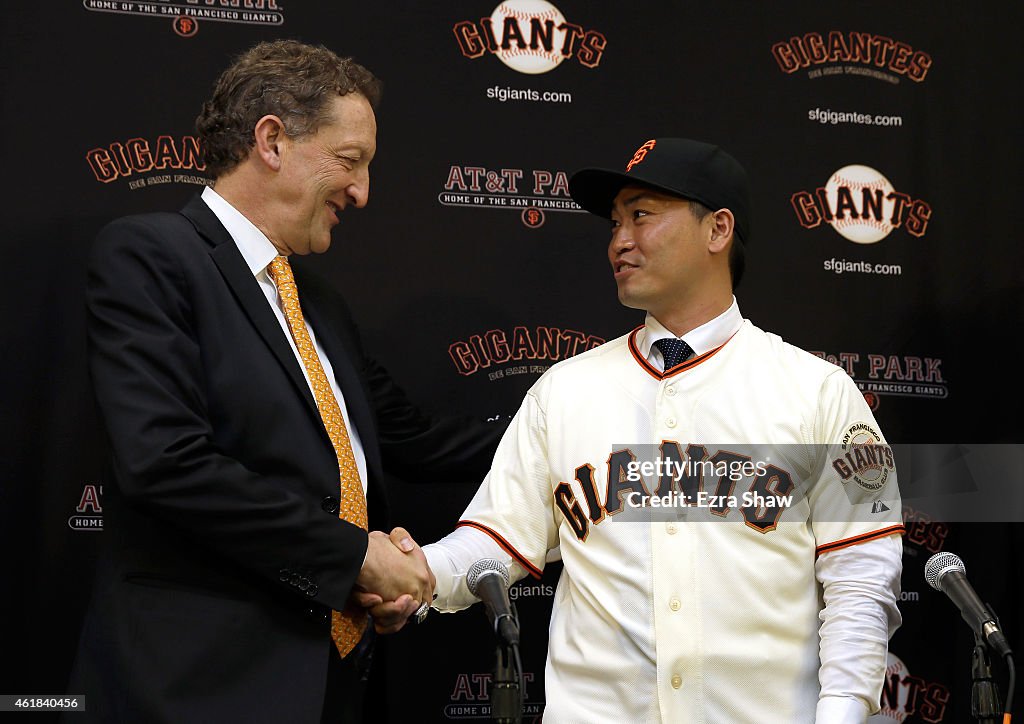 San Francisco Giants Introduce Nori Aoki