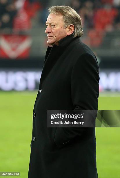Ariel Jacobs, coach of Valenciennes looks on during the french Ligue 1 match between Valenciennes FC and SC Bastia at the Stade du Hainaut on January...