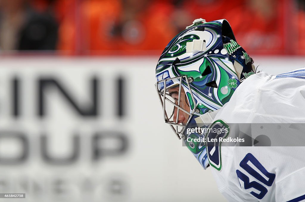 Vancouver Canucks v Philadelphia Flyers