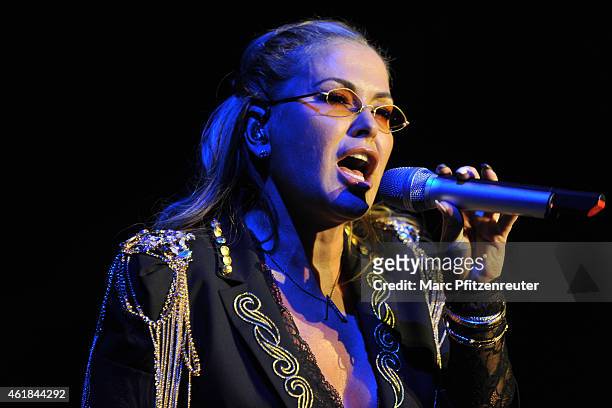 Anastacia performs on stage at the Palladium on January 20, 2015 in Cologne, Germany.