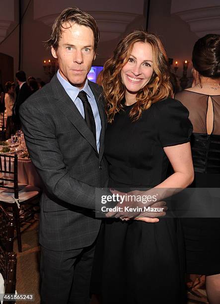 Danny Moder and Julia Roberts attend the 3rd annual Sean Penn & Friends HELP HAITI HOME Gala benefiting J/P HRO presented by Giorgio Armani at...